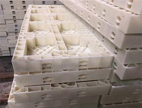 东方彩中空塑料模板